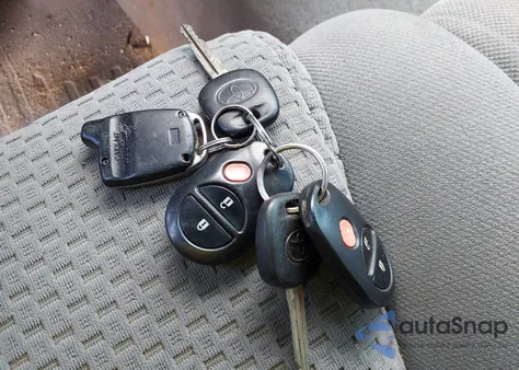 2011 Toyota Tundra Grade 4.6L V8 из США, поврежденный, VIN 5TFDM5F16BX021304